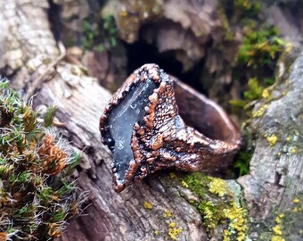 Handmade copper / raw gem / witch ring / post apocalyptic / crust punk / witchy / witchcraft / punk gift / occult / goth / ring / jewelry