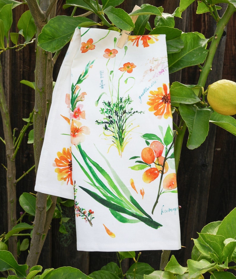 Botanical dish towel. Cotton kitchen towel, Floral kitchen tea towel. Floral kitchen decor. Decorative tea towel. Mothers day gift for mom. image 7