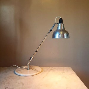 Georges HOUILLON -- Articulated bauhaus industrial workshop lamp -- France 1930