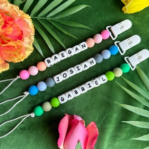 Personalized Pacifier Clip, Baby Shower Gift, Newborn Gift, Custom Pacifier Holder, Dummy Clip With Name, Custom Baby Gift, Mommy To Be Gift
