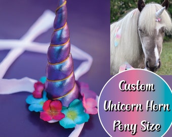 Pony Einhorn Horn mit Blumen, Pony Einhorn Kostüm, Einhorn Horn für Pony, Einhorn Horn Braunband, Einhorn Fotoshooting Pony Kostüm