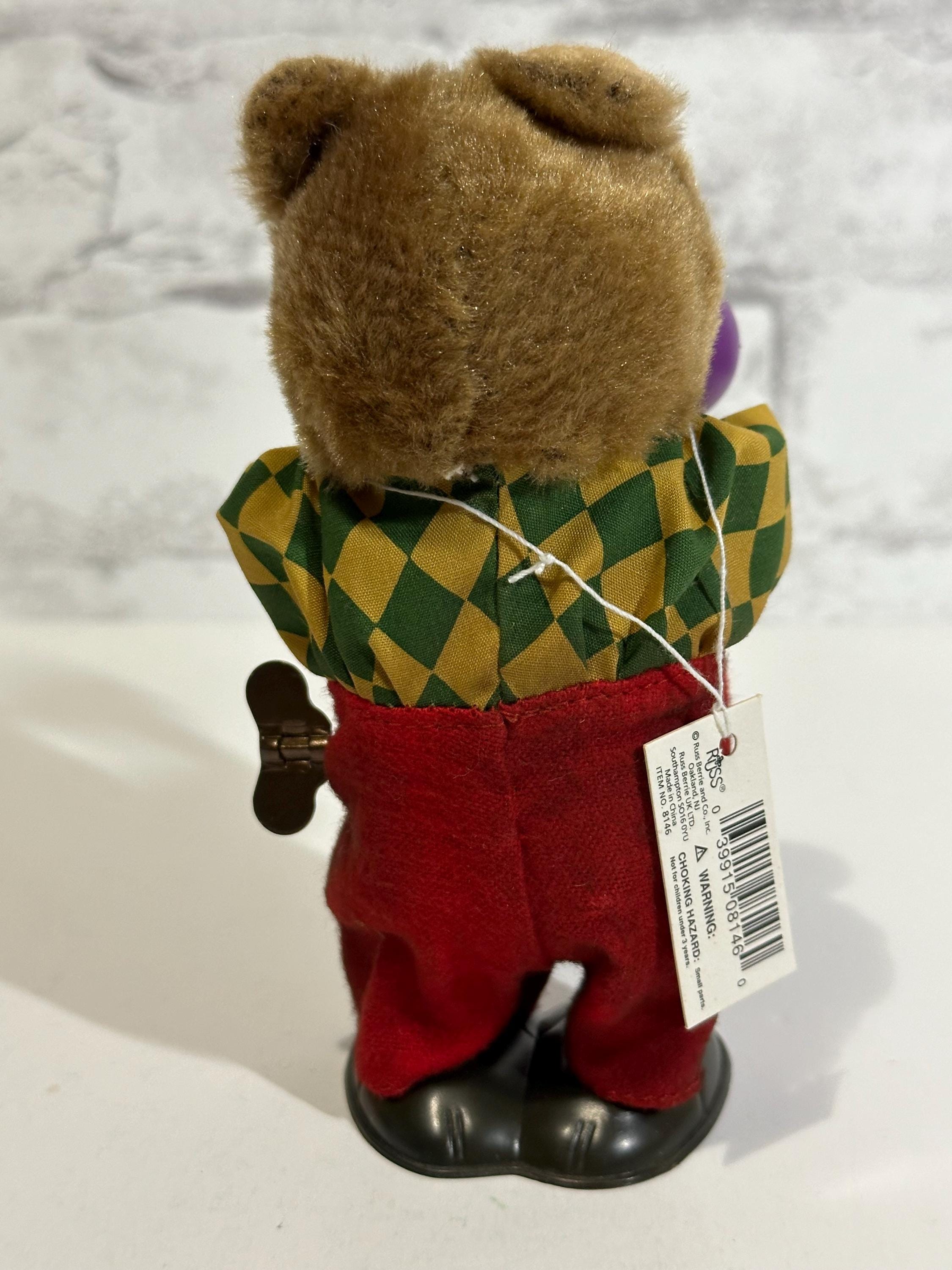 Russ Berrie and Co. Yesterdays Favorites Wind up Bear Playing