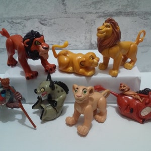 Figurine POP Disney Le Roi Lion Scar Flocked Exclusivité - Magic