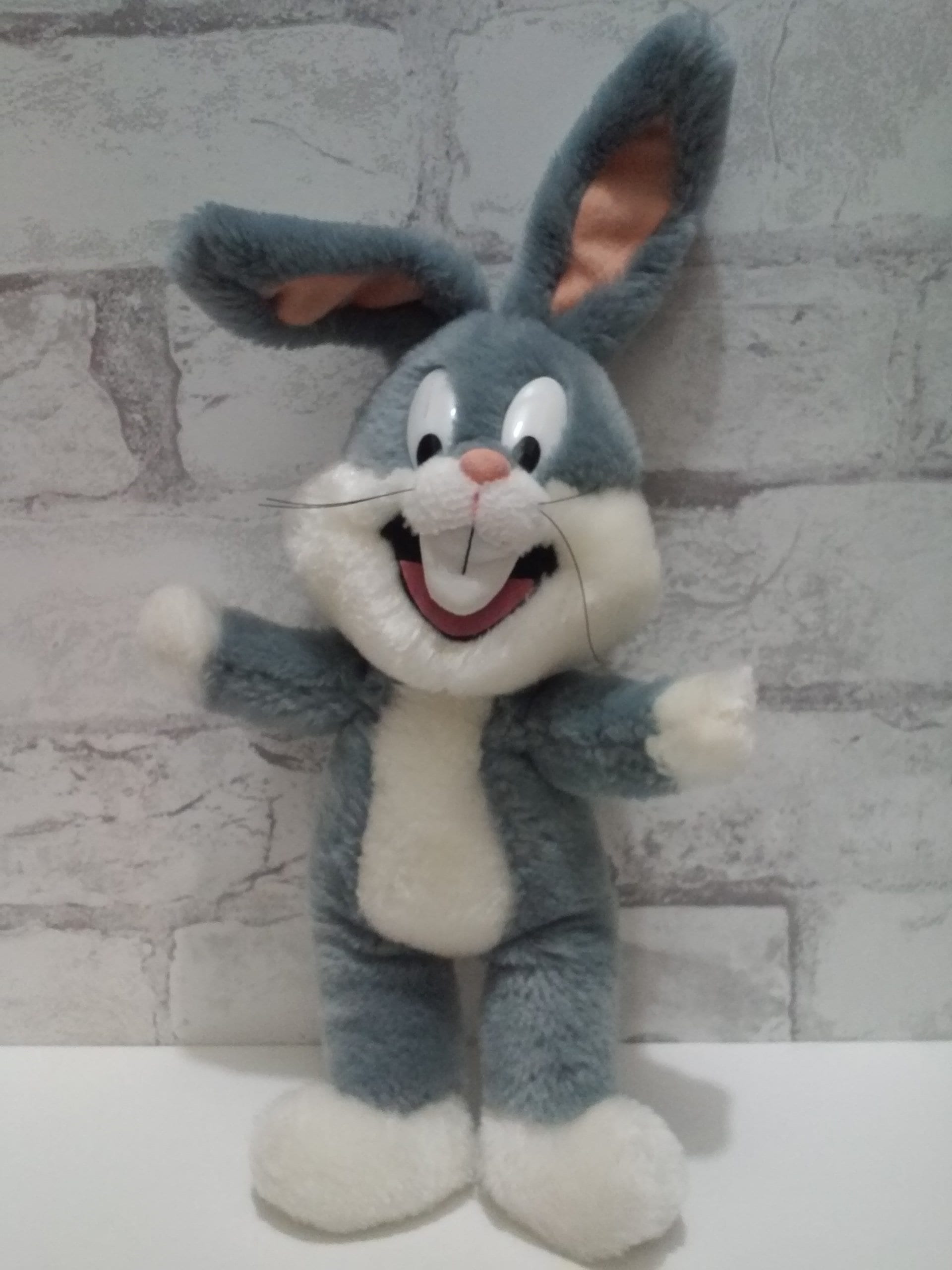 Bugs Bunny Stuffed Plush – 1993 the 24K Company - Special Effects