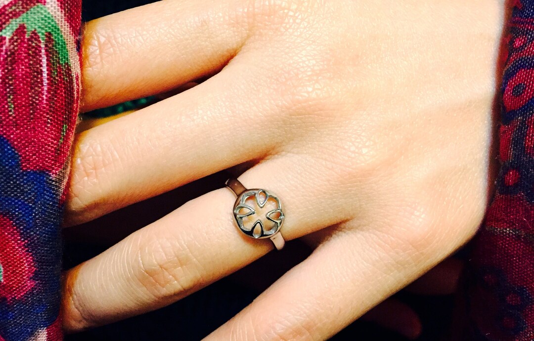 Flower Engagement Ring - Etsy