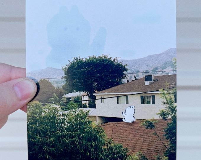 Waving Bun 4 x 6 Glossy Print
