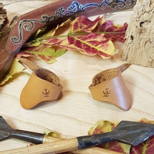 Leather Archery Thumb Ring Pair - Eastern, Hungarian, Korean Style
