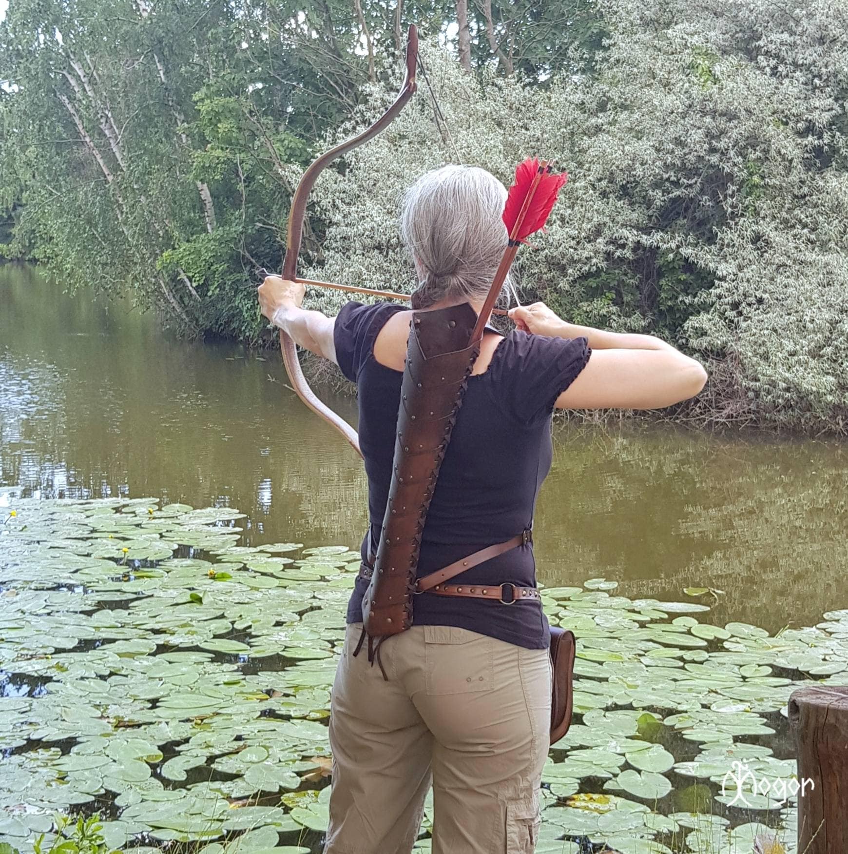 ARCHERY - Leather BACK Arrow QUIVER / Quiver for Arrows - 3 point straps &quot;Medieval Orc Fantasy-Antique brown&quot;