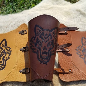 ARCHERY Leather ARMGUARD/arm BRACER &quot;Wolf&quot;