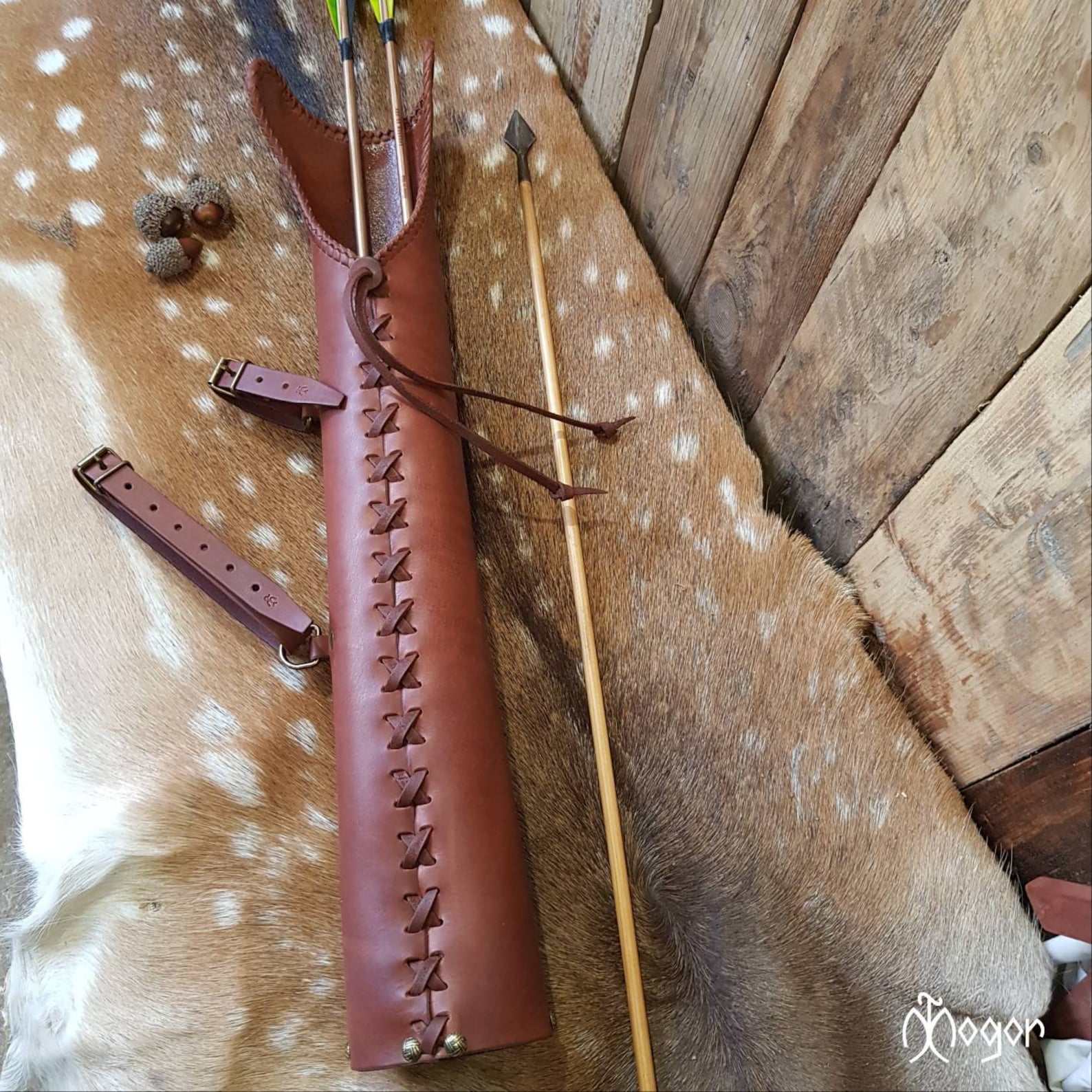 Traditional ARCHERY Side Quiver / Leather ARROW QUIVER Etsy