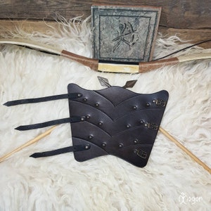 ARCHERY Leather Arm BRACER/ARMGUARD &quot;Antique black-carved, riveted&quot;
