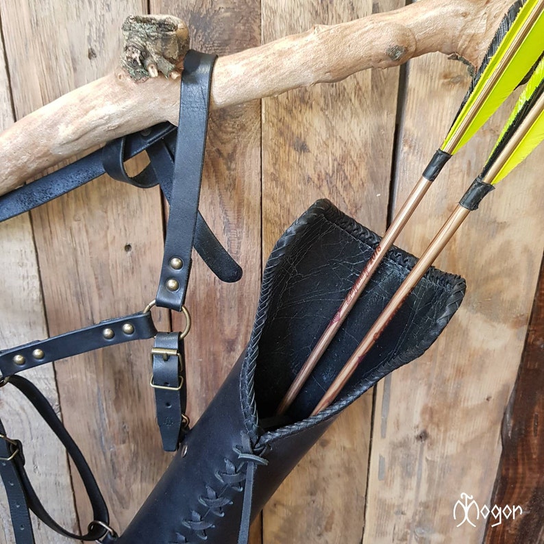 Traditional ARCHERY Side Quiver / Leather ARROW QUIVER Etsy