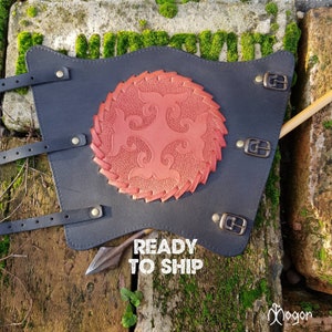 ARCHERY Leather Arm BRACER/ARMGUARD &quot;Red Ornamentical&quot; with buckle