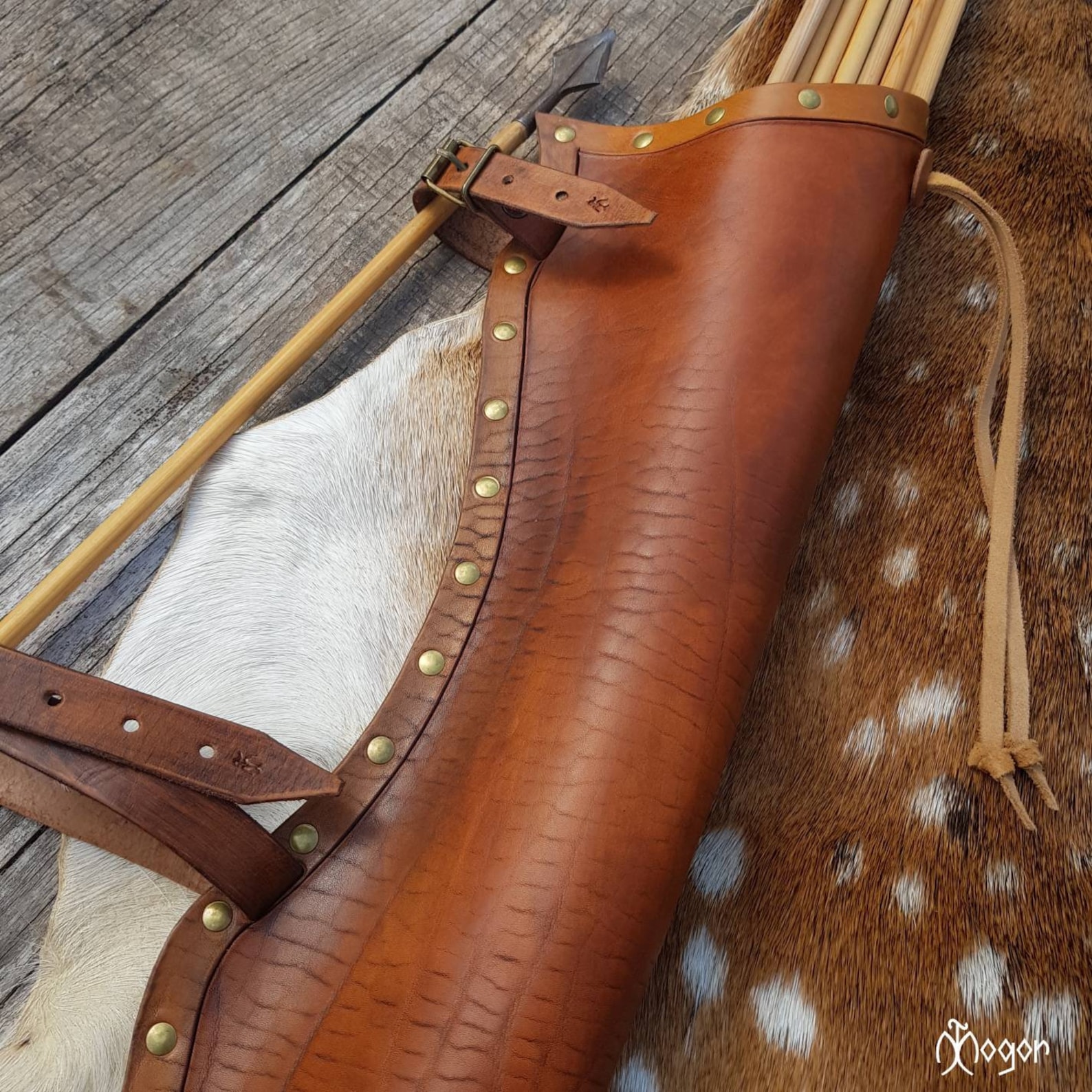 ARCHERY LEATHER QUIVER / Side Quiver / Arrow Hip Quiver / Etsy