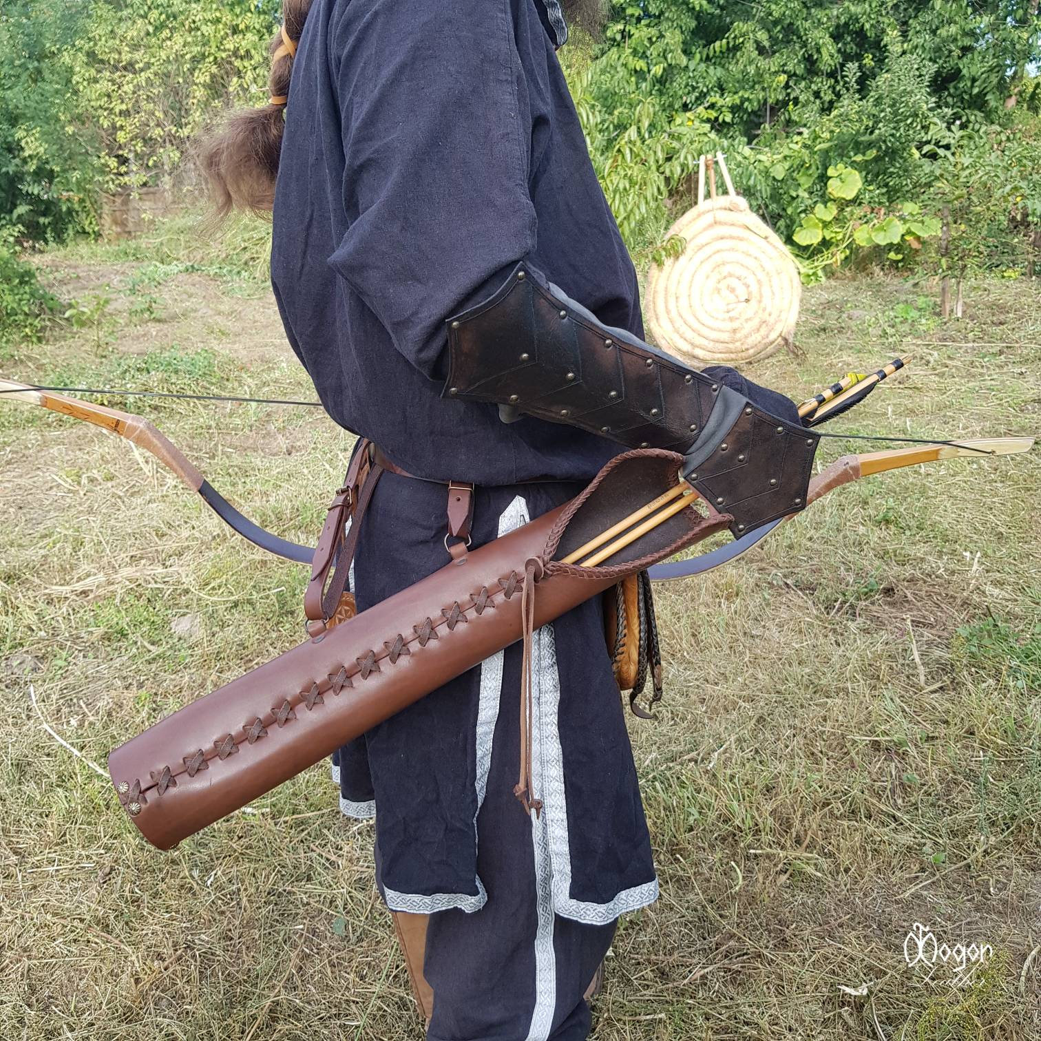 Traditional ARCHERY Side Quiver / Leather ARROW QUIVER Etsy