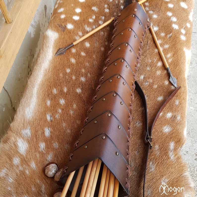 ARCHERY Leather BACK Arrow QUIVER / Quiver for Arrows Etsy