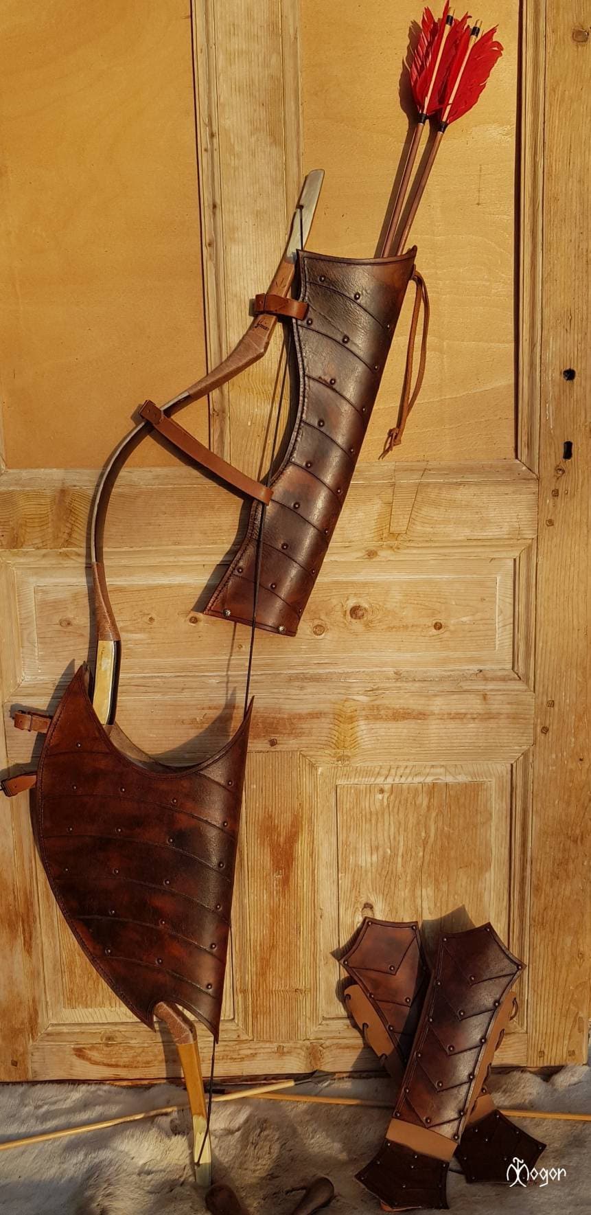 Carquois Traditionnel En Cuir Véritable Daim - Porte-flèches