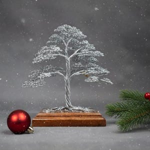 Handmade Wire Bonsai Tree: Engraved Gift, Steel Sculpture