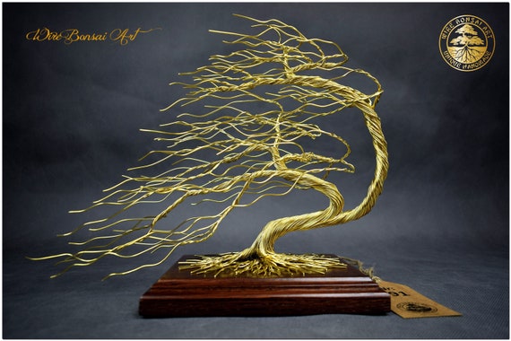 金色ワイヤーの盆栽風アート