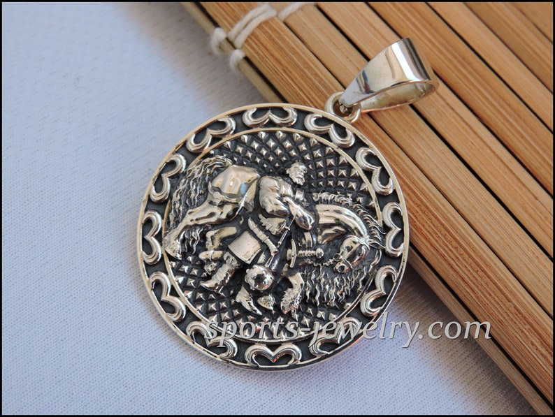 Bogatyr pendant