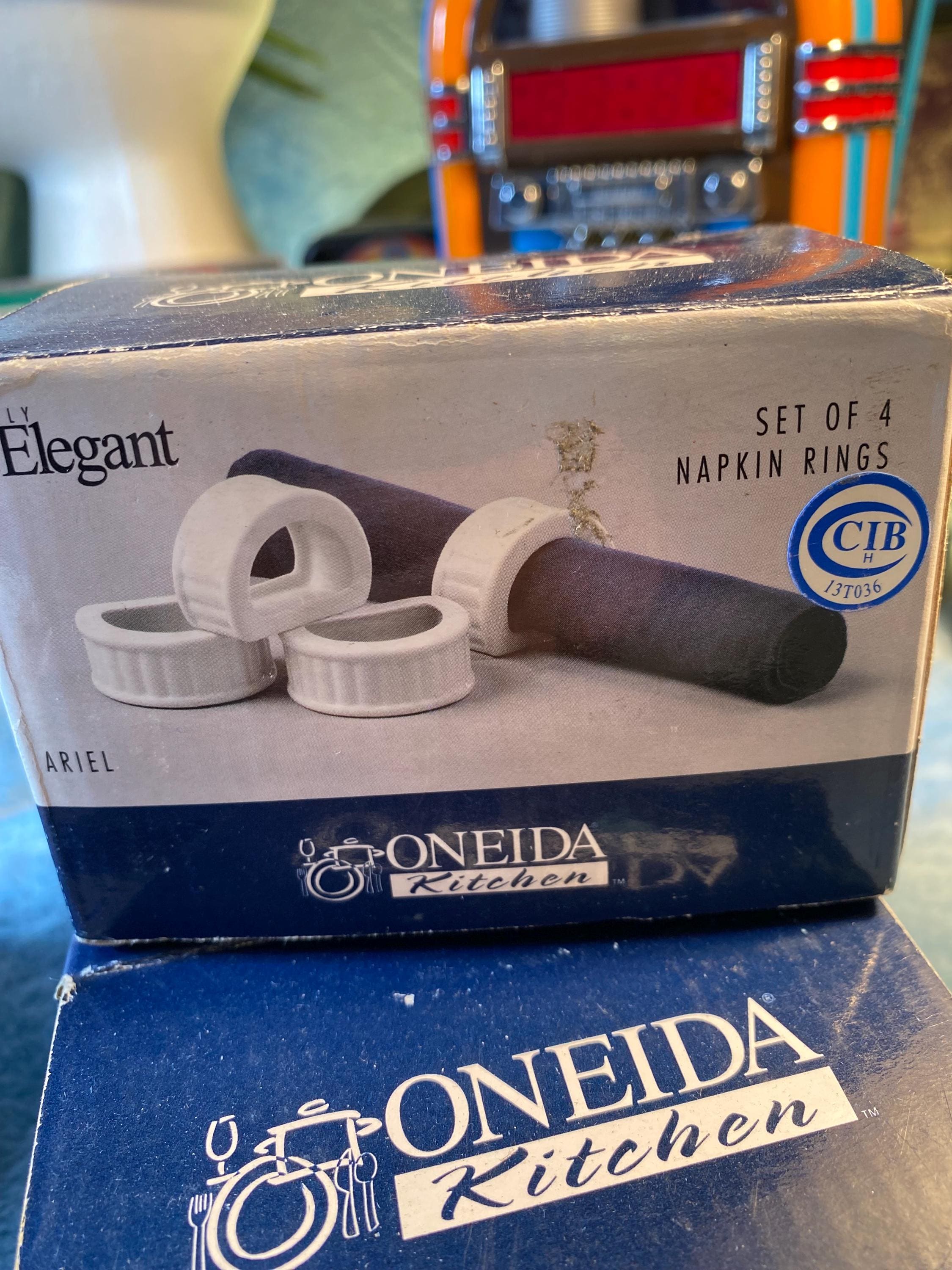 1-box of Oneida Kitchen Napkin Rings- Set of 4 White Ceramic  display picture 1