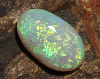 1.59ct Australian Opal Solid | 10.7 x 6.6 x 3.3mm | Natural Opal | Coober Pedy | Oval Shape | Loose Stones