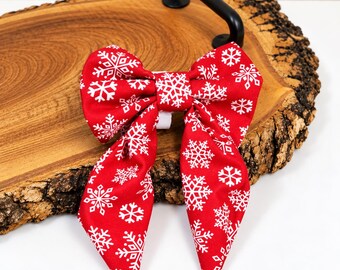 Lazos navideños para perros: lazos de flores o pajaritas de Papá Noel, muñeco de nieve, bastones de caramelo, Grinch. Más de 15 diseños.