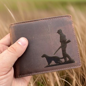 Cartera de cuero personalizada con bloqueo RFID para hombre con diseño de perro de caza. Regalo del Día del Padre para papá y hombres. Cartera de cuero rústica para hombre.