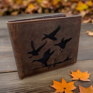 Cartera rústica de cuero con bloqueo RFID para caza de patos para hombre. Cartera de cuero plegable. Cartera de cuero genuino para caza de aves acuáticas. Regalo para hombres. Regalo para papá.