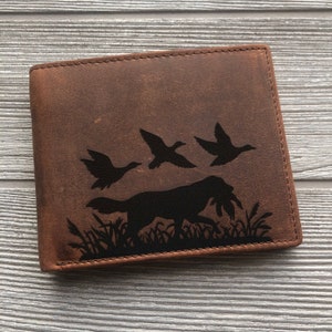 Cartera rústica de cuero para cazar perros para hombre. Múltiples diseños y opciones de personalización. Gran regalo de Navidad para papá o hijo. Día del padre.