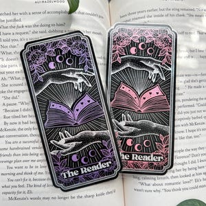 Marque-page en aluminium fait main de carte de tarot The Reader