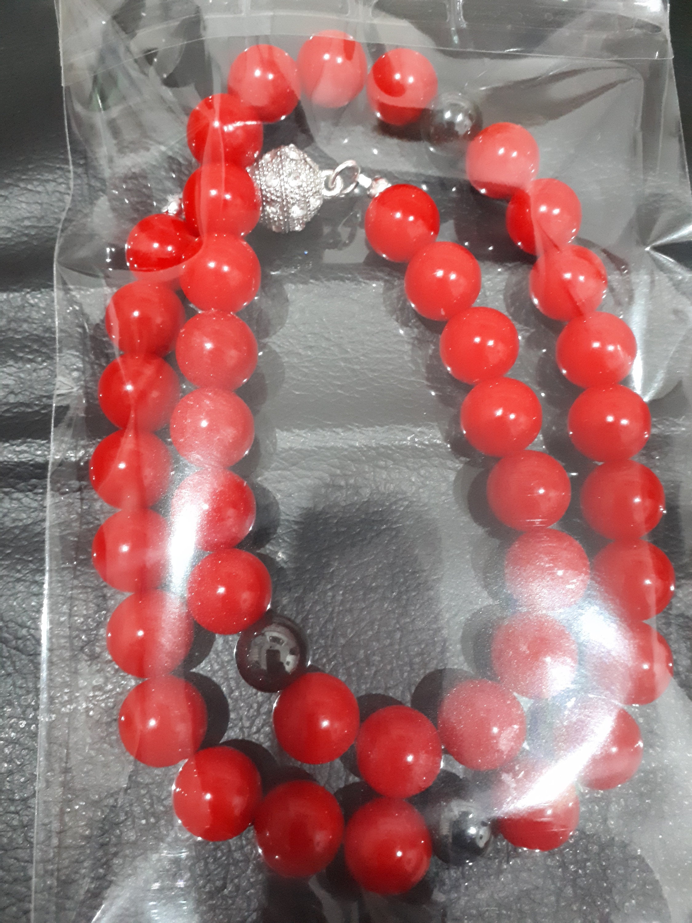 Red and Black Beaded Necklace: Alloy Rhinestone Magnetic Clasp - Etsy