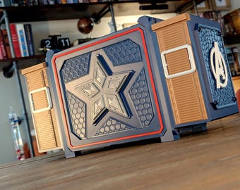 Heroclix - Deluxe Clix Case - Red, White & Blue Edition