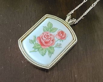 Vintage Avon Rose Anhänger Halskette Gold Ton Rosa Blumen Cottagecore