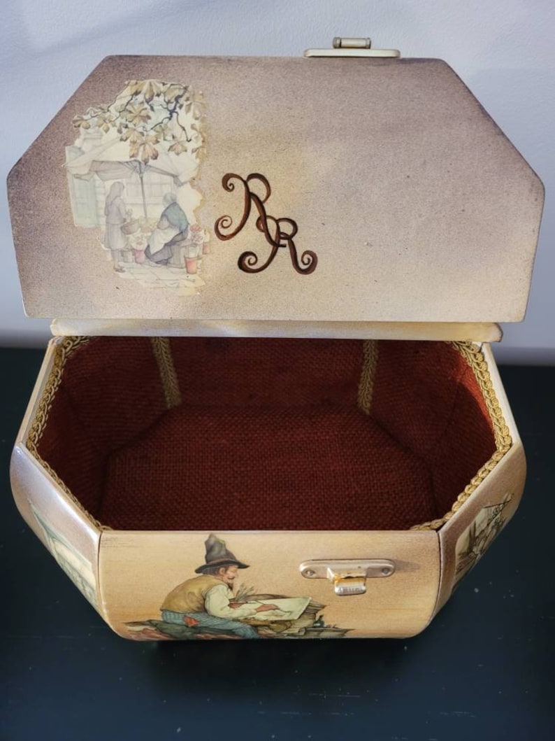 Vintage Decoupage Wood Box Purse With Handle Lined Twist Lock Etsy
