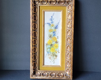 Pintura al óleo floral original enmarcada vintage, naturaleza muerta, firmada, marco dorado, flores amarillas y azules.