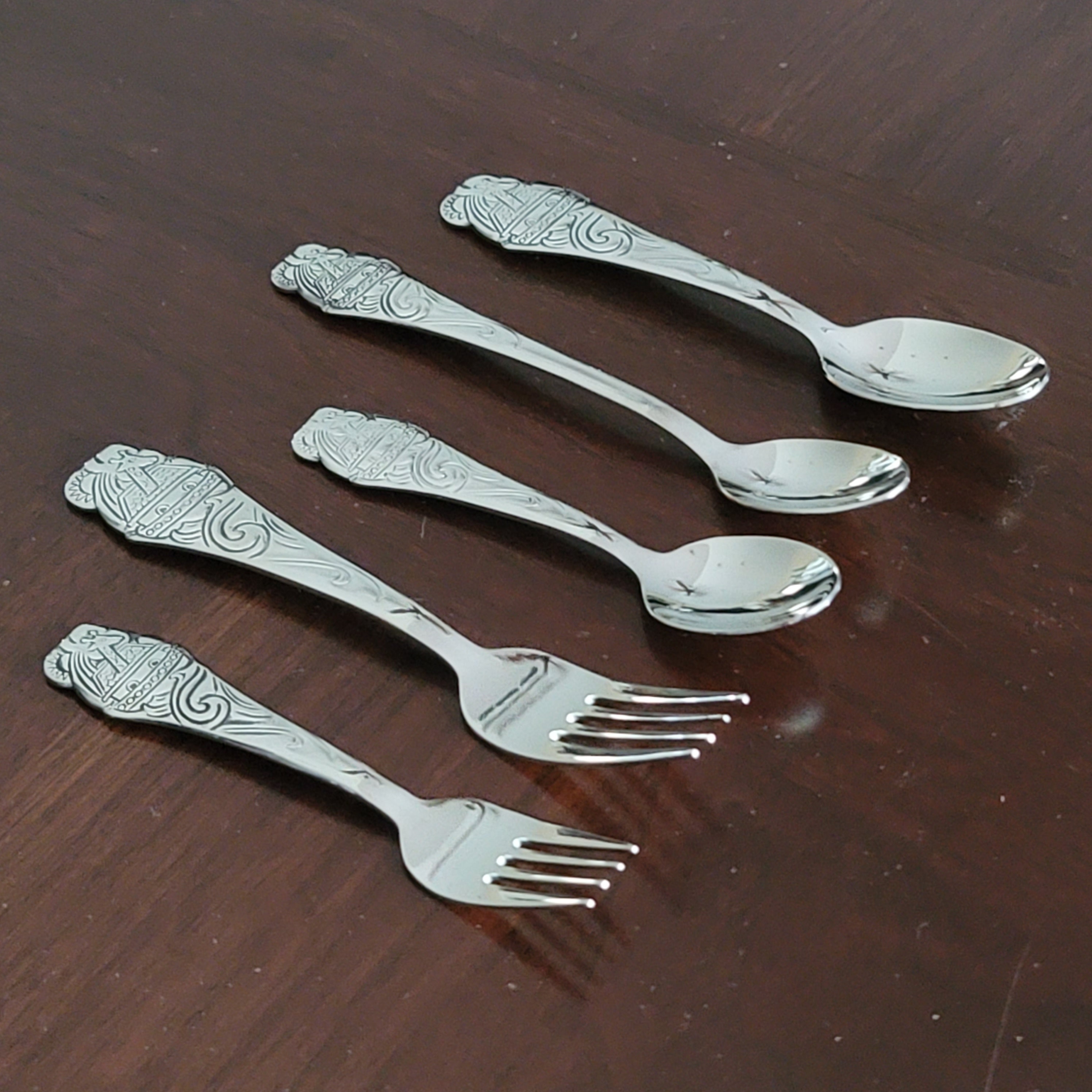 Oneida Noah's Ark Set Infant Spoon & Fork 5.5 Community Stainless  Silverware