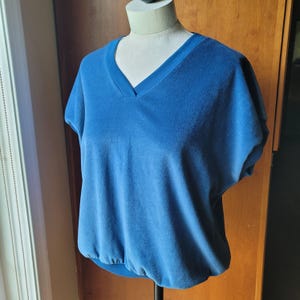 Vintage 70s Women&#39;s V Neck Blue Velour Short Sleeve Top Shirt Retro Taiwan