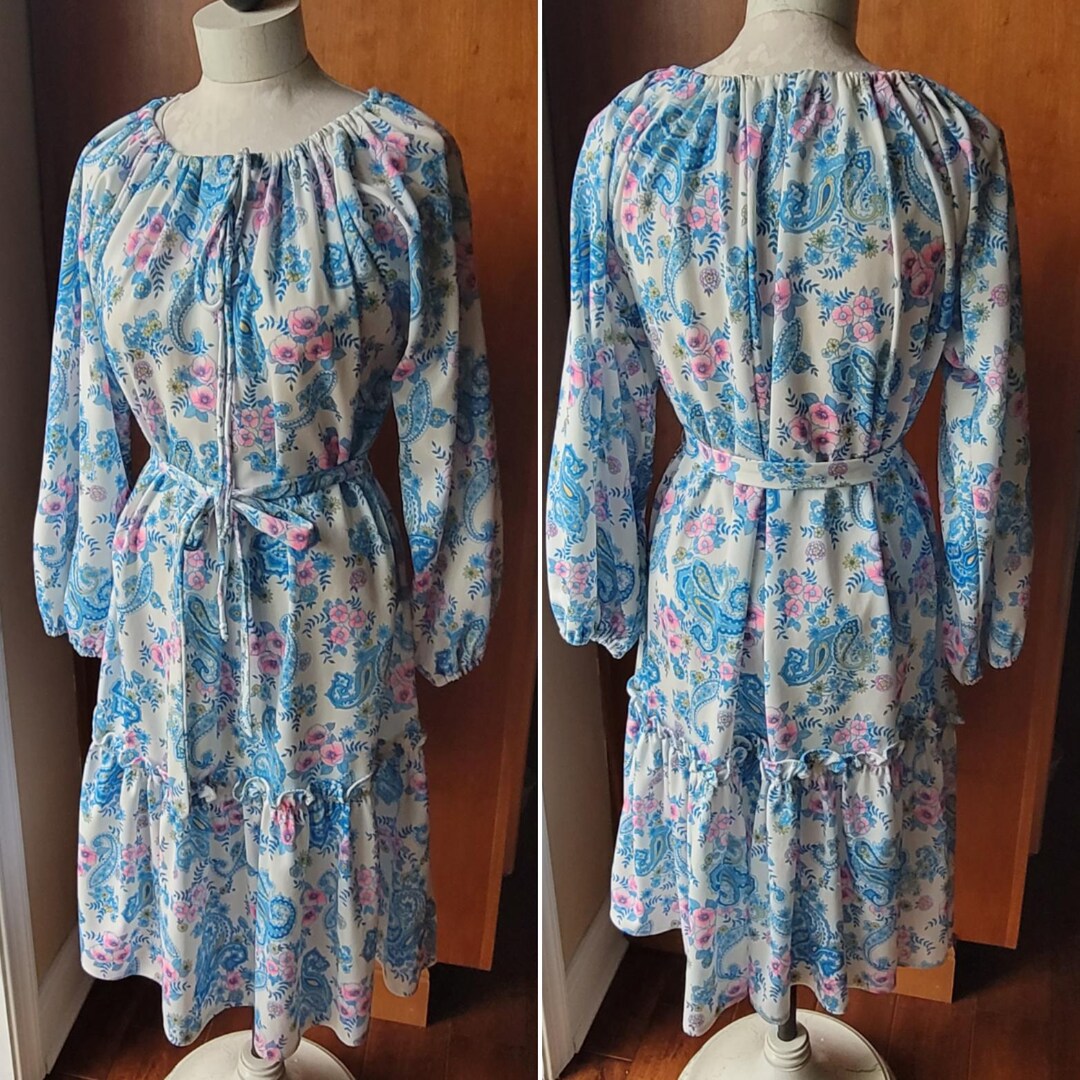 Vintage 70s White and Blue Floral Paisley Long Sleeve Midi Boho Peasant ...