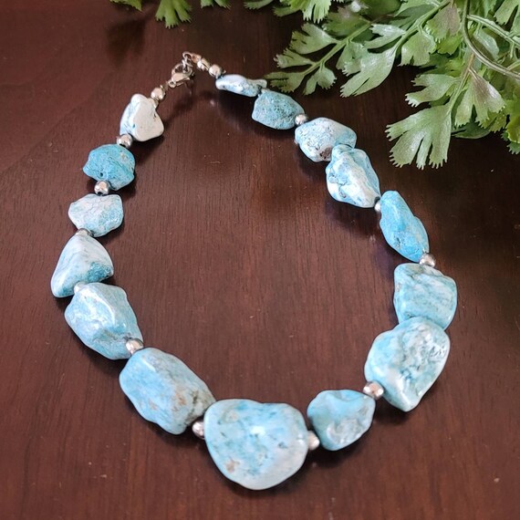 Chunky Faux Turquoise Bead Choker Necklace