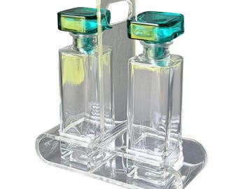 Juego de vinagreras vintage italiano Luigi Bormioli de cristal y lucita de 3 piezas, con 2 botellas, estilo moderno de mediados de siglo.