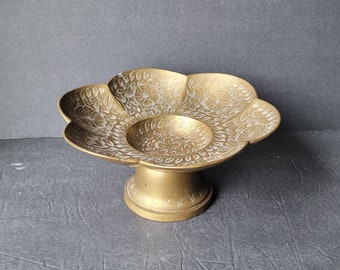 Vintage Etched Brass Footed Bowl India Scalloped Edge Pedestal Centerpiece Compote Meditation