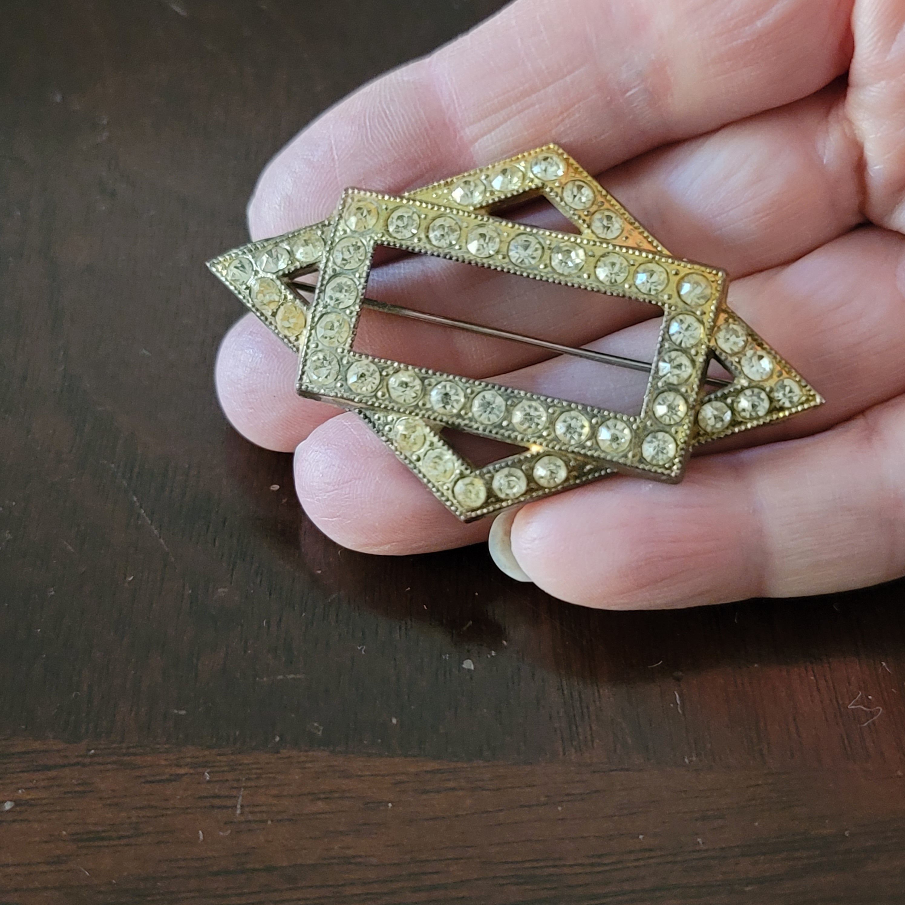 Broche Style Art Déco En Strass - Argenté, 5 X 1,3 Cm, Métal - Occasion, Parfaite Pour Un Look Vintage