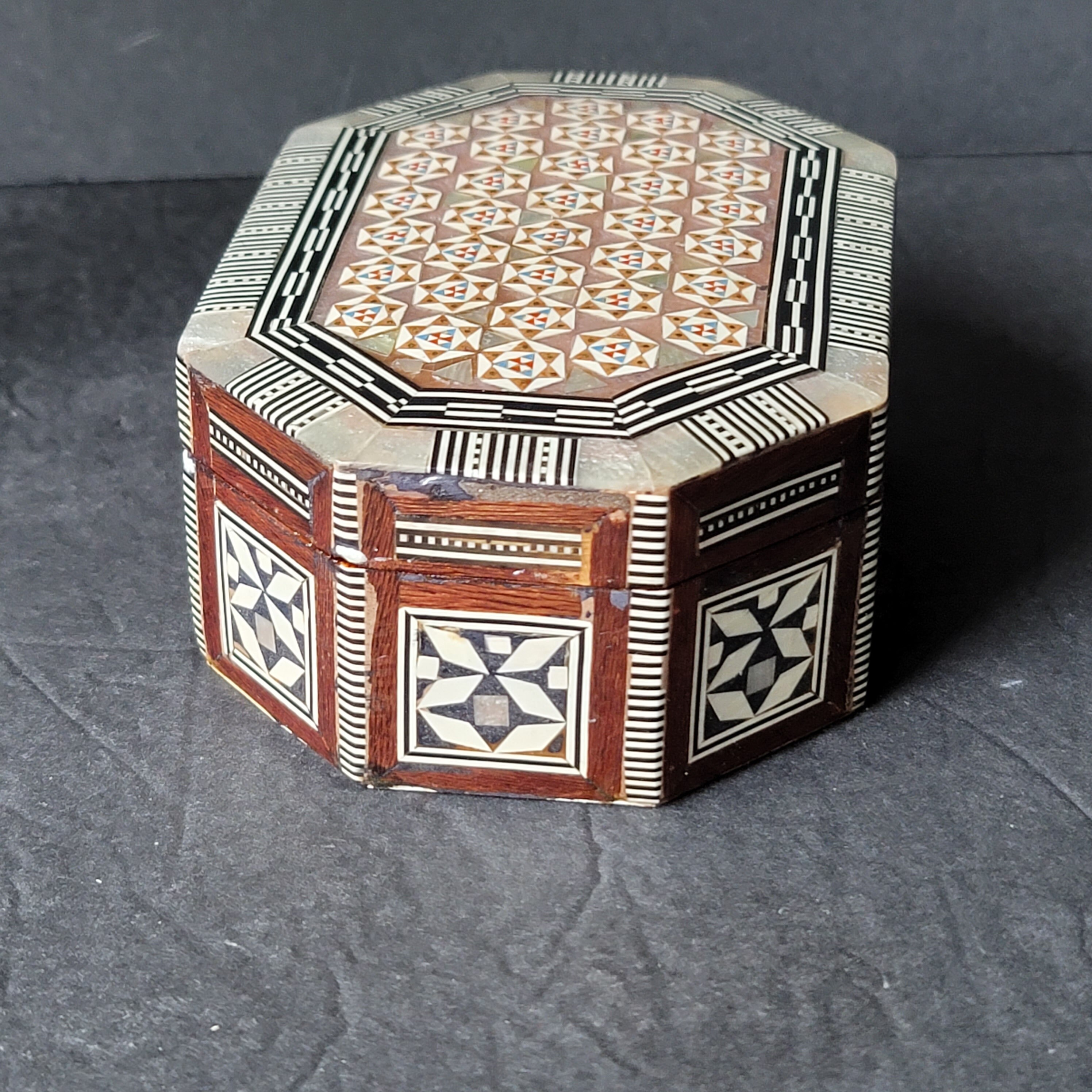 Vintage Egyptian Shell and Wood Inlay Marquetry Trinket Jewelry Box ...