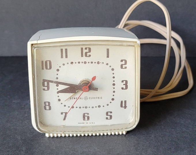 Vintage General Electric Alarm Clock Model 7223C Retro Etsy