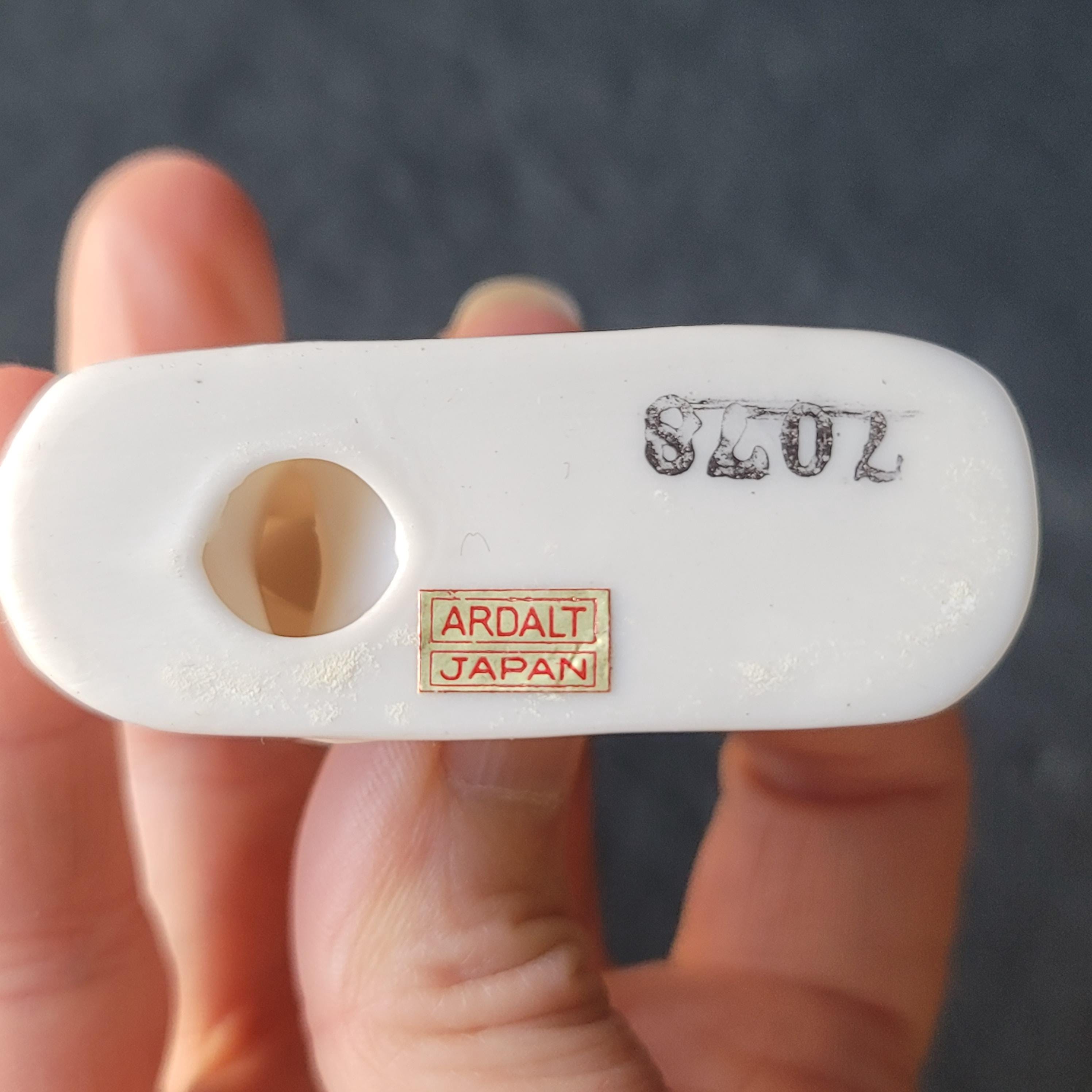 ヴィンテージホワイト磁器製鳥型ナプキンリングホルダー ナプキン