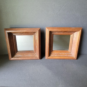 Vintage kleiner quadratischer tiefer Holzrahmen Spiegel Set mit 2 Spiegeln Galeriewand
