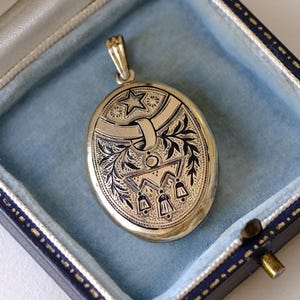 Antique Gold-Filled Enamel Mourning Locket with a New Gold-Plated Silver Chain