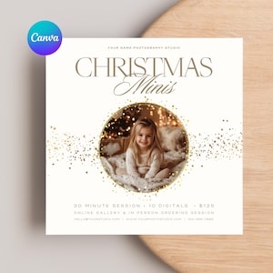 Könnte beinhalten: Quadratische Weihnachts-Mini-Fotoanzeige. Das Design zeigt ein kreisförmiges Foto eines jungen Mädchens, umgeben von goldenem Glitzer und den Worten "CHRISTMAS Minis". Das Canva-Logo befindet sich in der oberen linken Ecke.