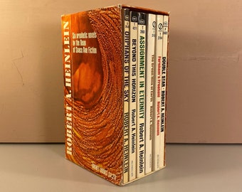 The Worlds of Robert A. Heinlein, Paperback Book Set, Heinlein Box